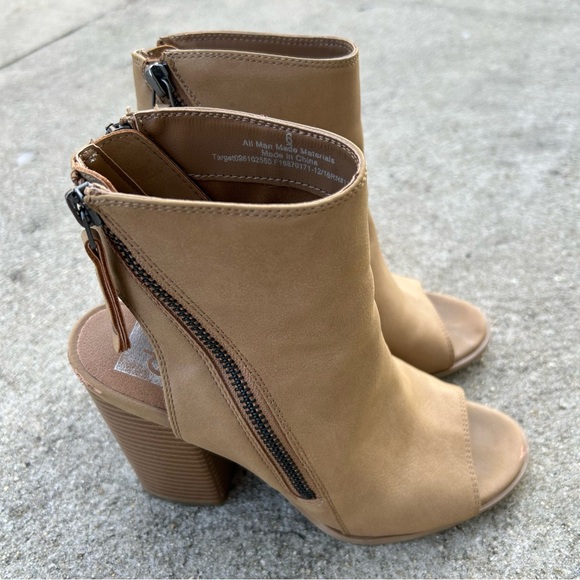 Dolce Vita Zippered Open Toe Ankle Boots - Picture 4 of 9